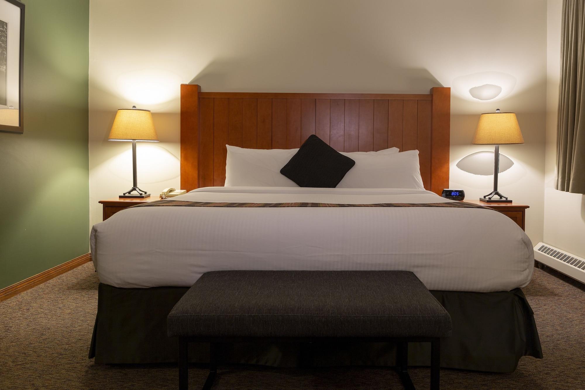 Whistler'S Inn Jasper Exterior photo