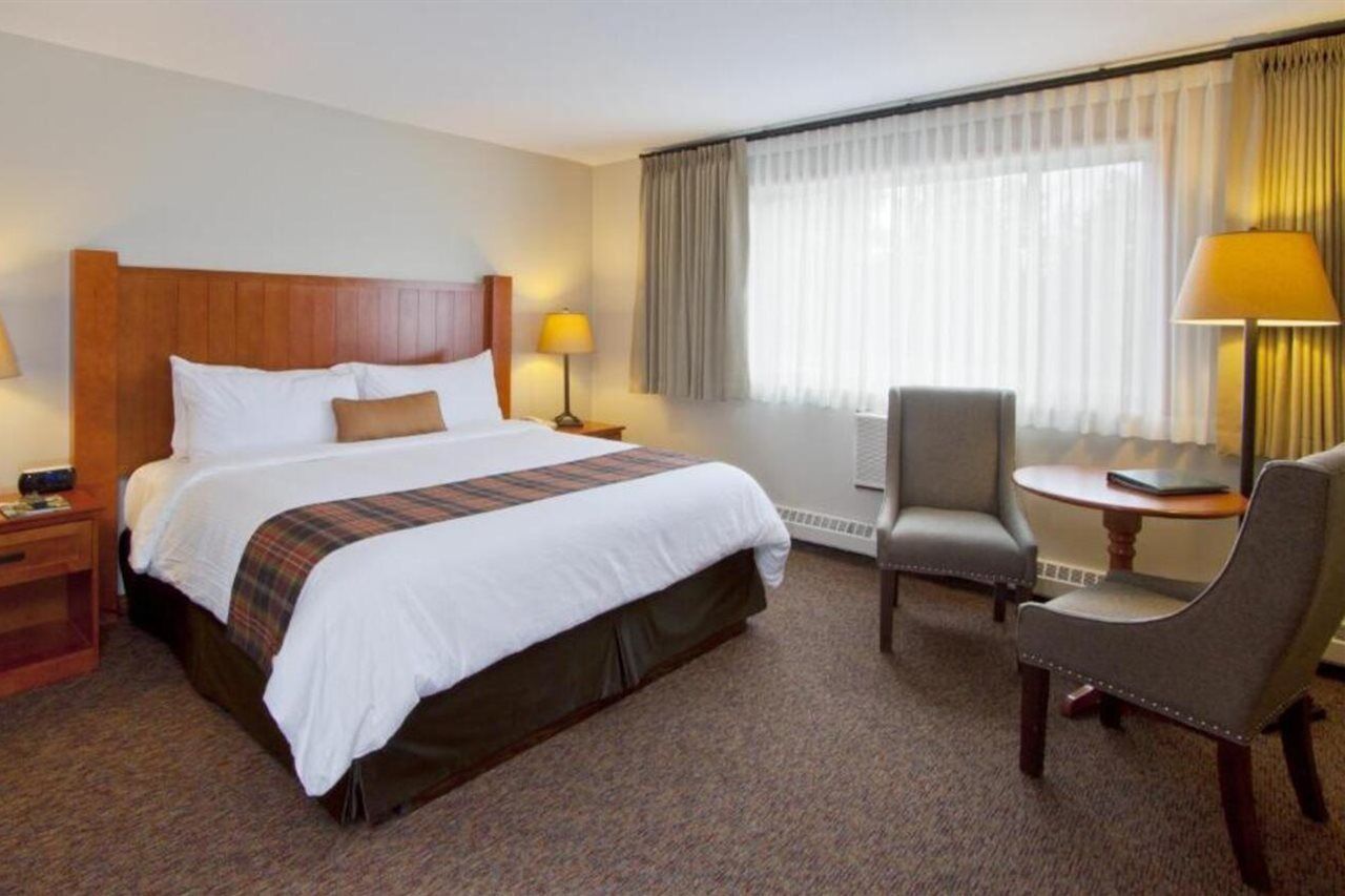 Whistler'S Inn Jasper Exterior photo